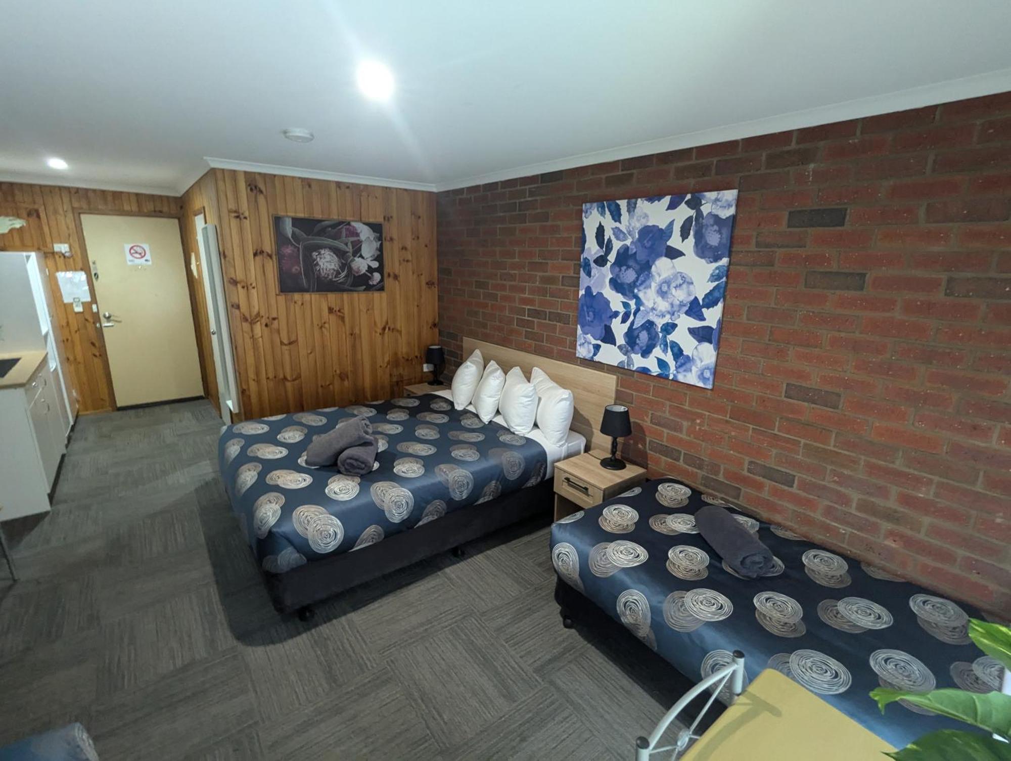Kyabram Country Motel エクステリア 写真